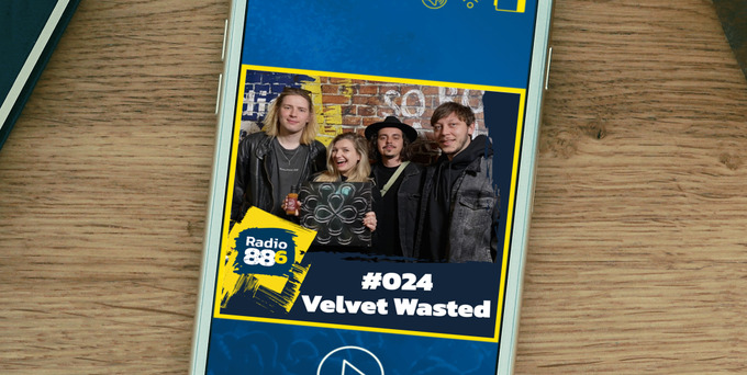 Anni plaudert mit Velvet Wasted aus Graz darüber wieviel Arbeit es wirklich ist eine DIY-Band zu sein, wer oder was die 'Snacks' sind und natürlich über ihr aktuelles Album 'Everleaf'